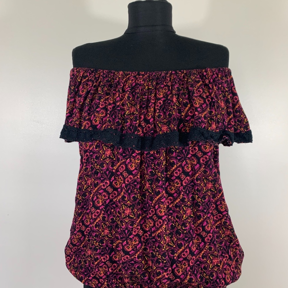 Mossimo Supply Co. | Off the shoulder top
